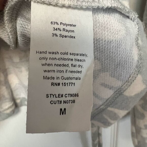 Gilli Women's Sweater Gray Leopard Print Pullover Top Size Medium M‎ 2720-JACI - Picture 6 of 7